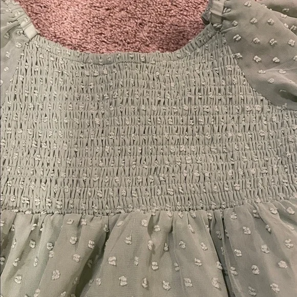 Market & Spruce Textured Green Off-Shoulder Long Sleeve Dress - Picture 4 of 6